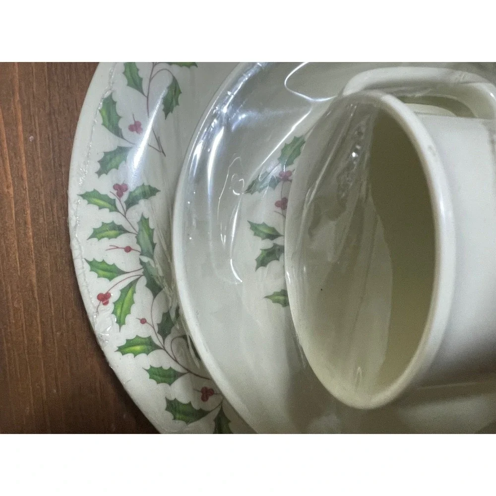 Lenox China Holiday Holly Berry 3 Piece Set Dinner Plate Bowl Mug Christmas
